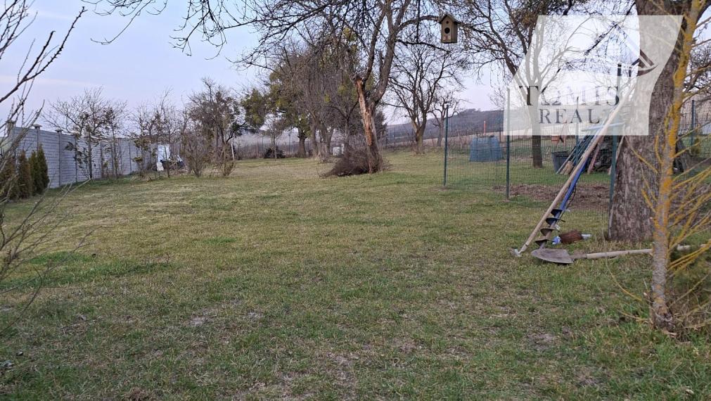 Na predaj 2 podlažný, 4-izbový rodinný dom v obci Rozhanovce