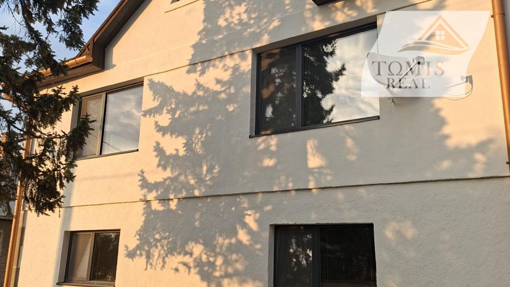 Na predaj 2 podlažný, 4-izbový rodinný dom v obci Rozhanovce