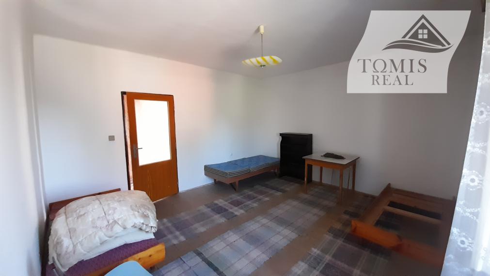 EXKLUZÍVNE na predaj rodinný dom v obci Poproč