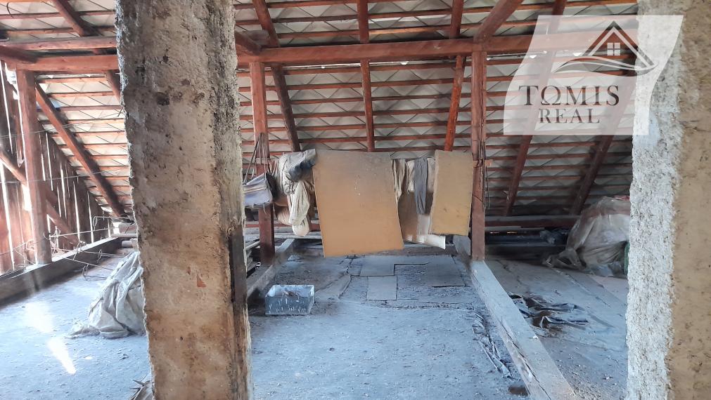 EXKLUZÍVNE na predaj rodinný dom v obci Poproč