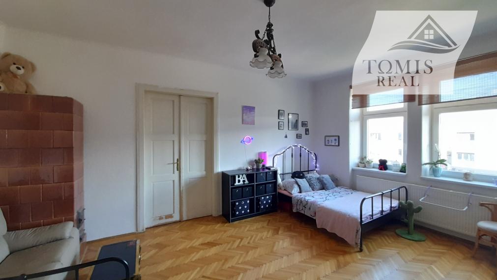 REZERVOVANÉ EXKLUZÍVNE ponúkame na predaj 2 izbový byt, 92m2 + loggia, Krivá ul.