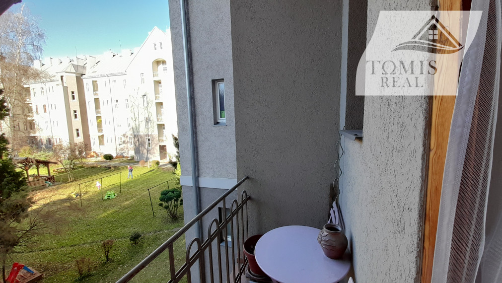 REZERVOVANÉ EXKLUZÍVNE ponúkame na predaj 2 izbový byt, 92m2 + loggia, Krivá ul.