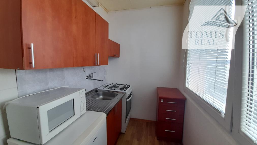 Na predaj 1 izbový byt 27m2, Terasa, Laborecká ul.