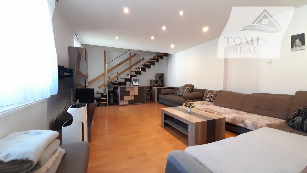 EXKLUZÍVNE veľkometrážny mezonetový 4-izbový byt, Nám. Oceliarov, Košice-Šaca