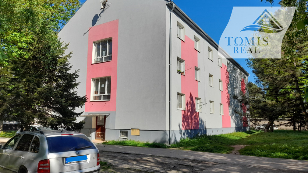 EXKLUZÍVNE veľkometrážny mezonetový 4-izbový byt, Nám. Oceliarov, Košice-Šaca