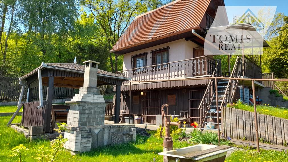 Na predaj 3 podlažná murovaná chata, Košické Olšany.