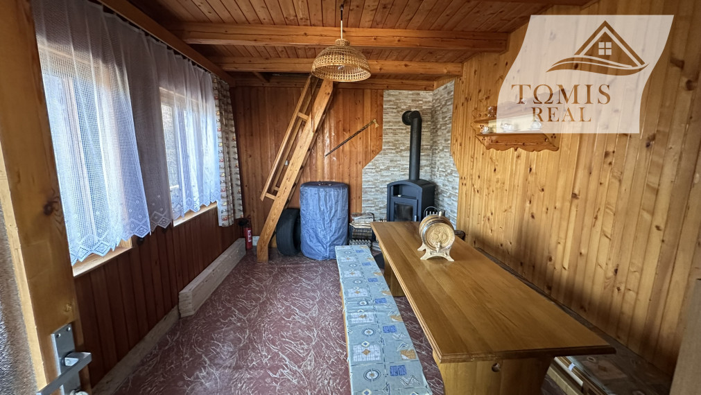 Na predaj 3 podlažná murovaná chata, Košické Olšany.