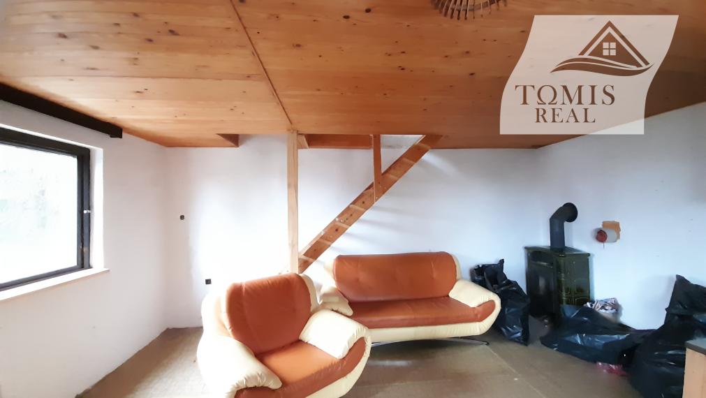 EXKLUZÍVNE 3 podlažná murovaná chata Medzev.