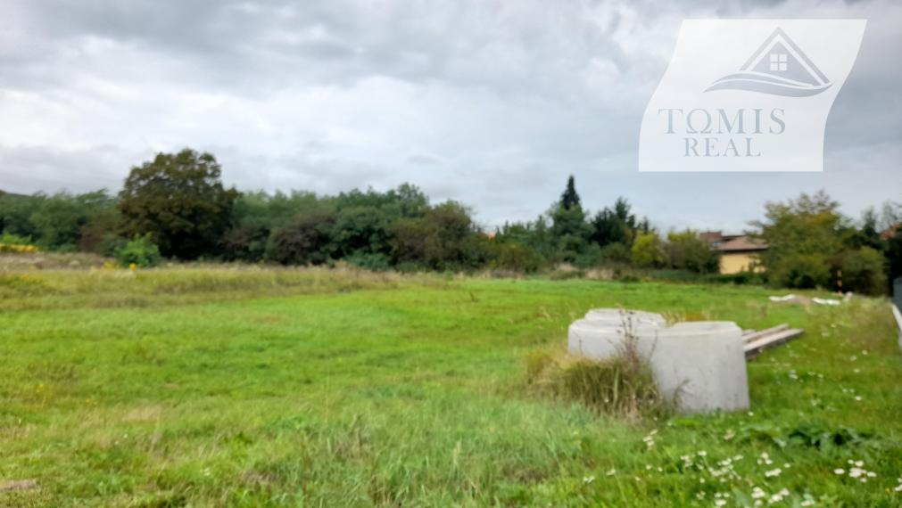 Na predaj stavebný pozemok v obci Beniakovce.