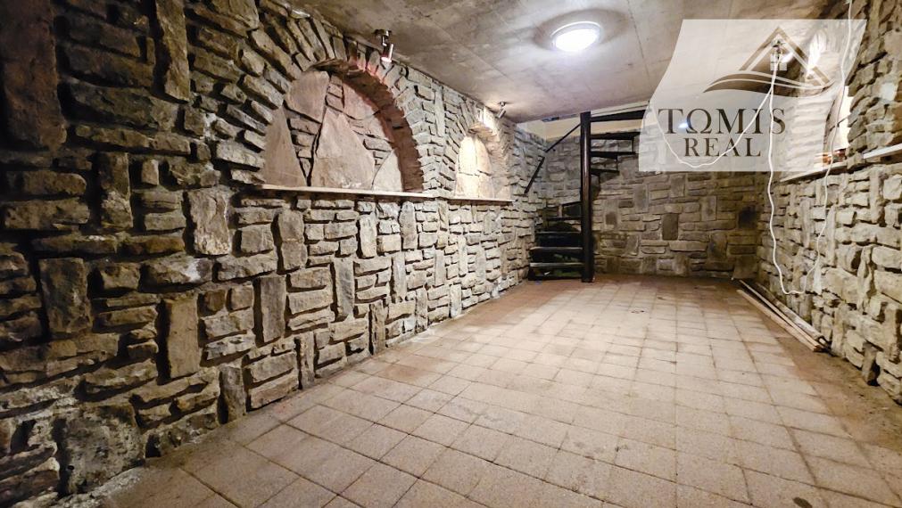 Chalupa v krásnej prírode  - JEZERSKO, ideálna pre podnikanie