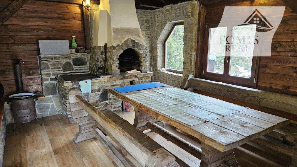 Chalupa v krásnej prírode  - JEZERSKO, ideálna pre podnikanie