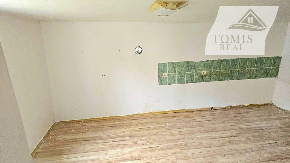 Rodinný dom v obci BUZICA s letnou kuchyňou