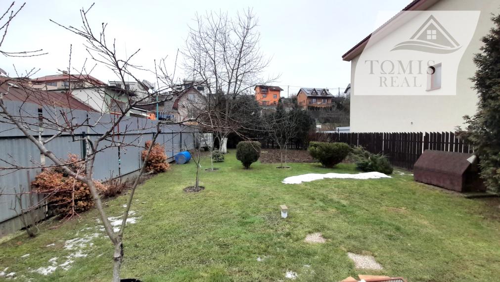 Rodinný dom v srdci Myslavy – bývanie s atmosférou vidieka v meste