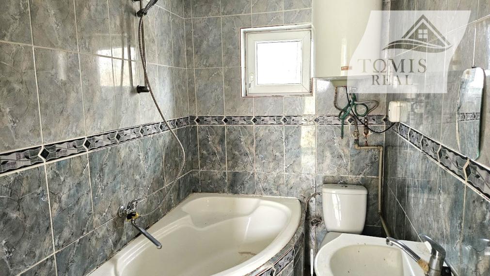 Rodinný dom v obci BUZICA s letnou kuchyňou