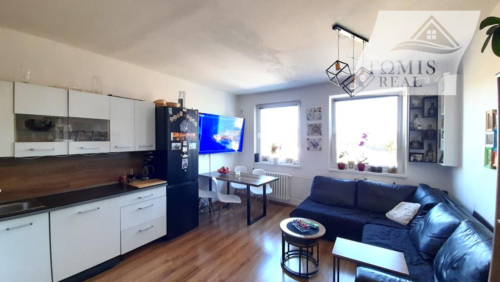 Ponúkame EXKLUZÍVNE na predaj 3 izbový byt, 64m2, sídlisko KVP.