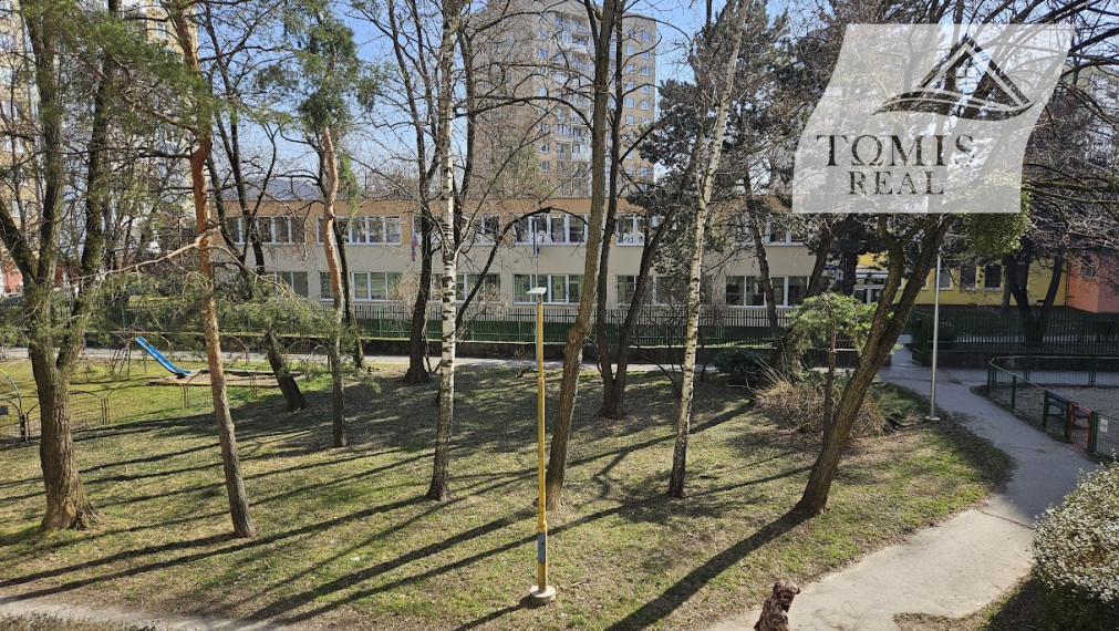 2 izbový byt + Loggia 6m2, Košice - Juh, v blízkosti  centra