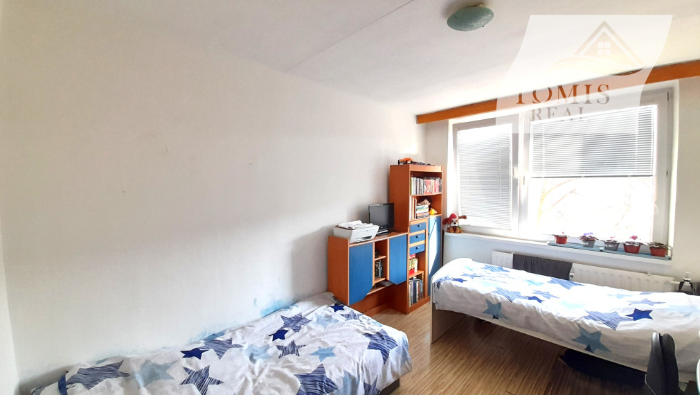 EXKLUZÍVNE na predaj 3 izbový byt, 72m2, Staré Mesto, Fibichová ul.