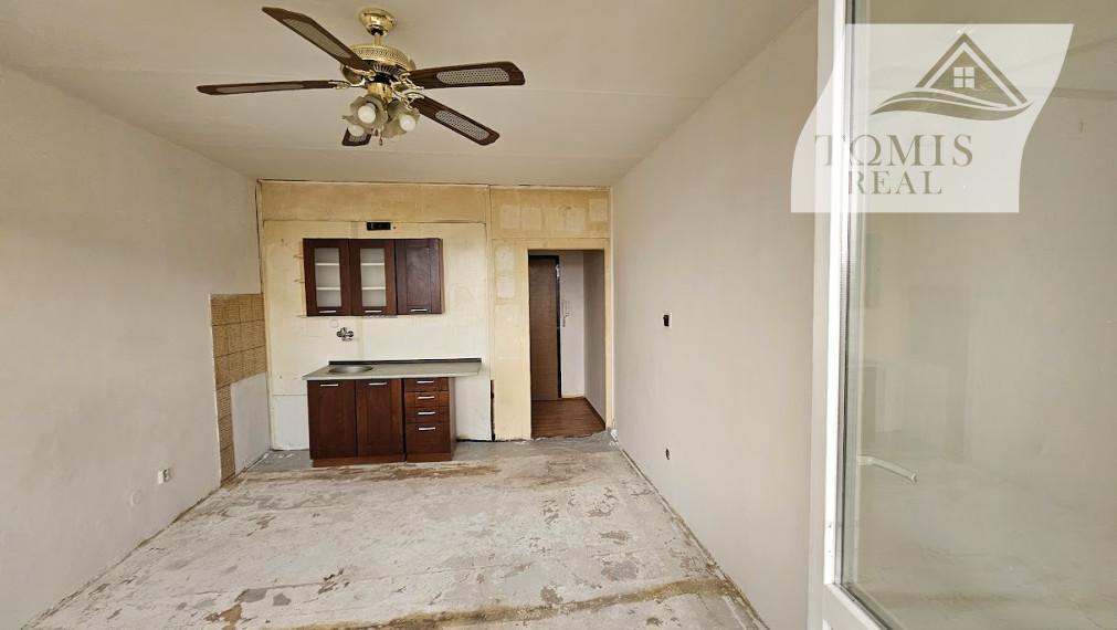 Garsónka s lodžiou, Kalinovská FURČA