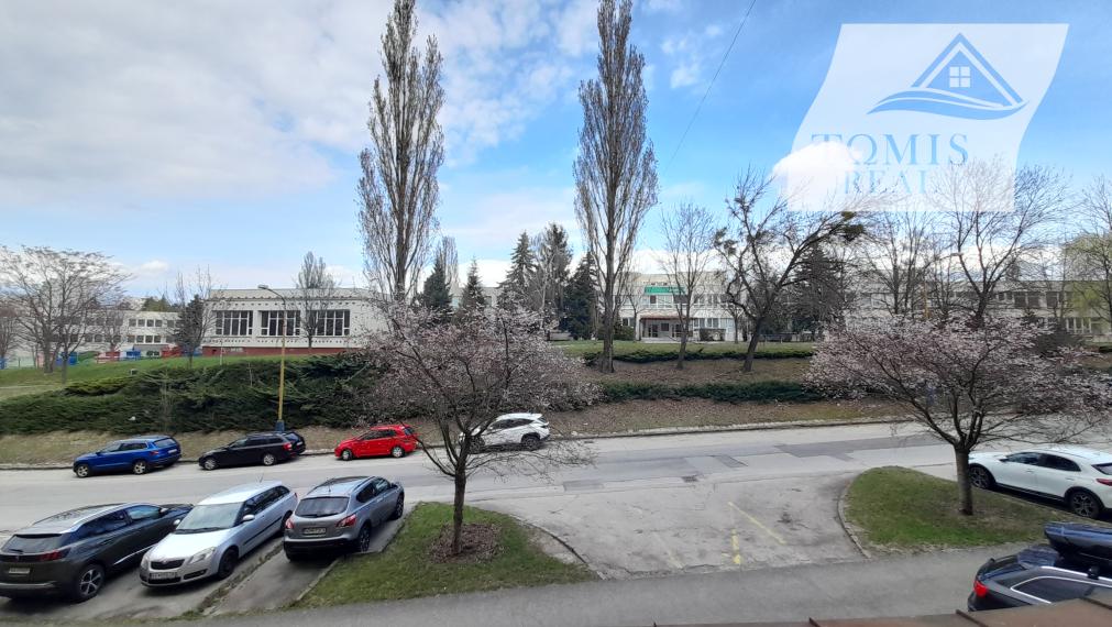 EXKLUZÍVNE na predaj pekný 3 izbový byt 66 m2, sídlisko Furča