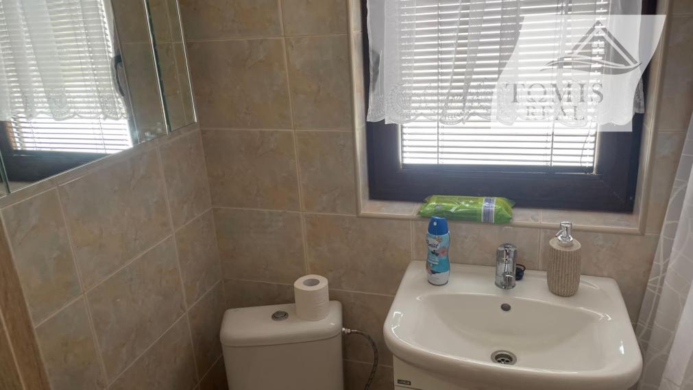 Útulná chalupa v srdci Podpoľania – ticho, potôčik a romantika lesa