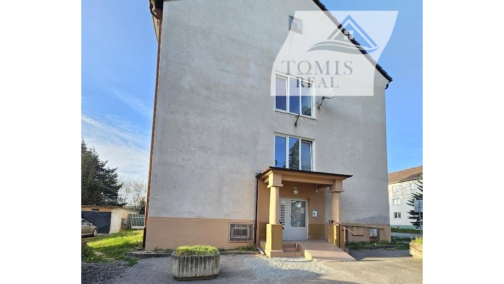 Tehlový 3 izbový byt 62m2, Nám. oceliarov Košice - Šaca II