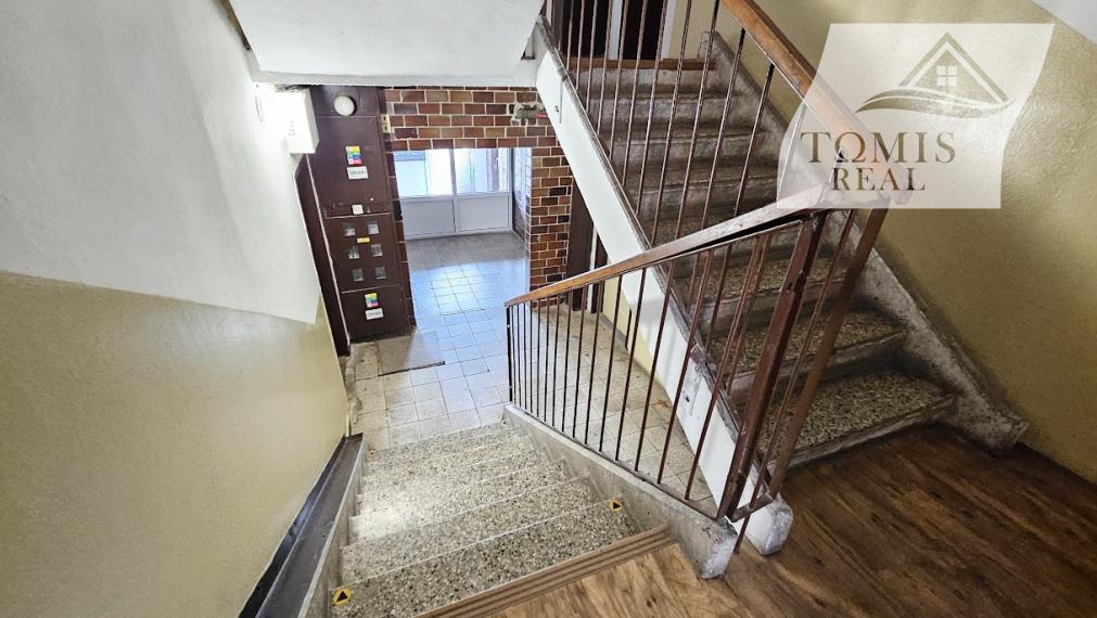 Na predaj 2 izbový byt s lodžiou - TERASA