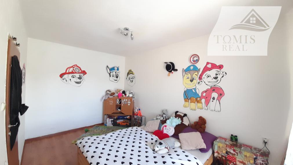 Predaj3 izbový byt, Sídlisko Mladosť, Medzev