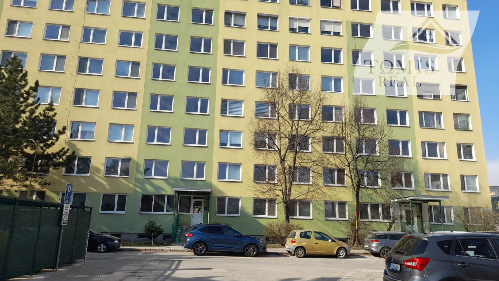 REZERVOVANÉ 3 izbový byt, 68m2 + 6m balkón, pražský typ, Staré Mesto