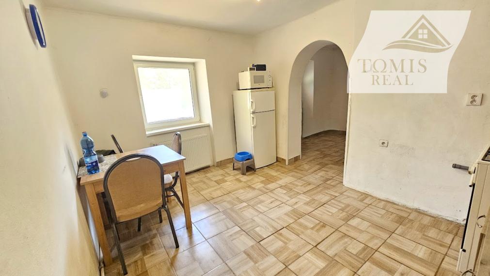 Rodinný dom na bývanie aj podnikanie, pozemok 515m2