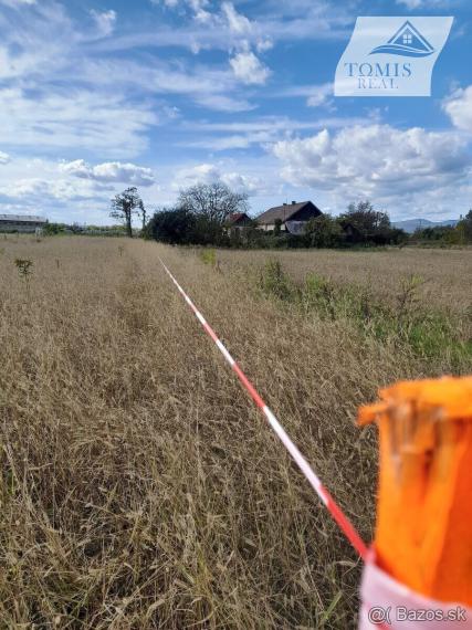Starší vidiecky dom s veľkorysým pozemkom, tichá lokalita Mokrance