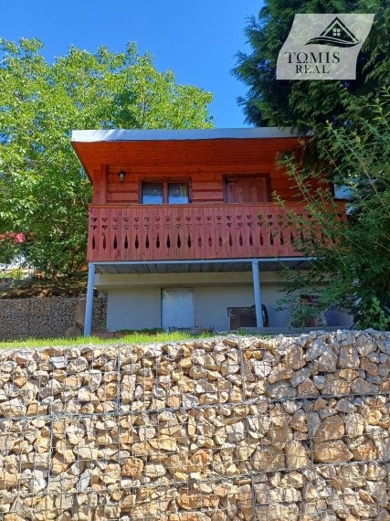 Predaj 2 podlažnej chaty v Medzeve.