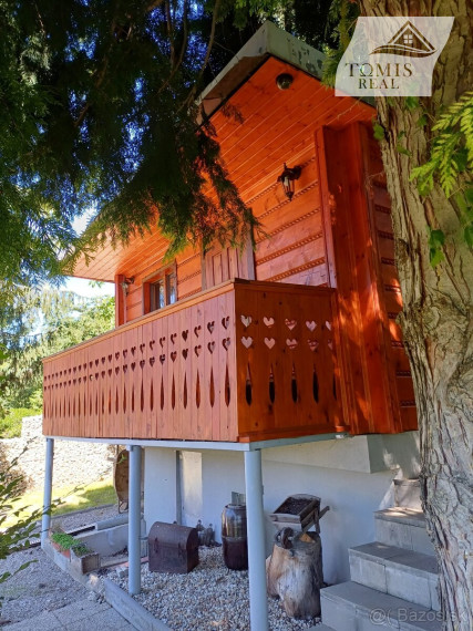 Predaj 2 podlažnej chaty v Medzeve.