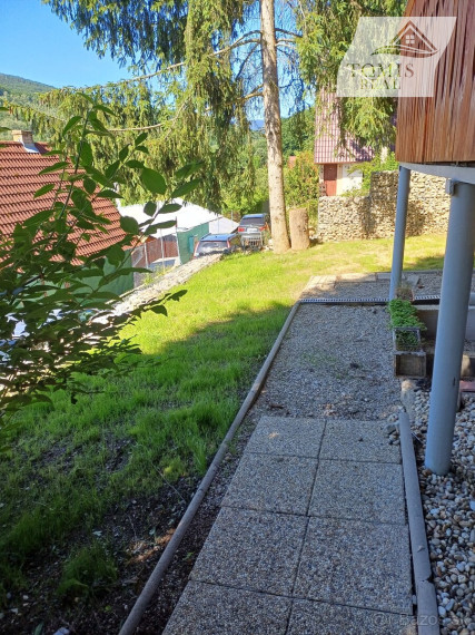 Predaj 2 podlažnej chaty v Medzeve.