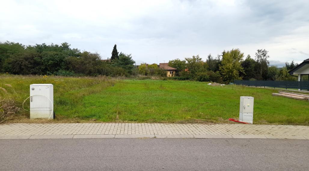 Na predaj stavebný pozemok v obci Beniakovce.