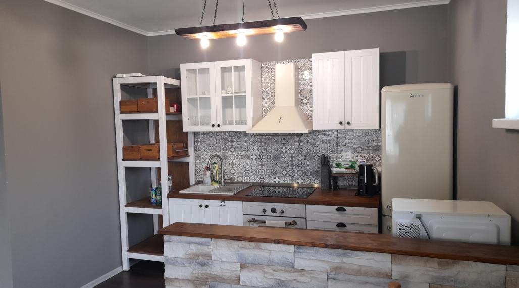 Na prenájom 2 izbový byt v lukratívnej lokalite Košice - Na hore