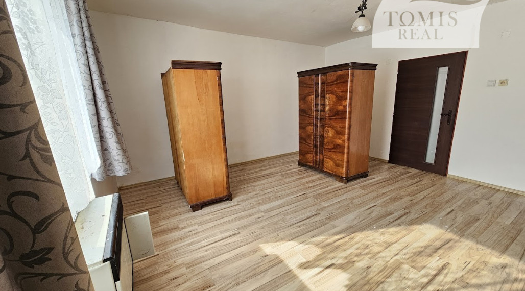 Rodinný dom v obci BUZICA s letnou kuchyňou