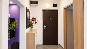 Na predaj 3-izbový byt po kompletnej rekonštrukcii s mnohými  vychytávkami – sídlisko Nad jazerom - fotografia 14