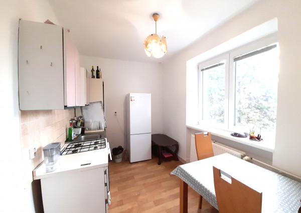 Priestranný 2 izbový byt, 54m2 + balkón, sídl.: Podhradová