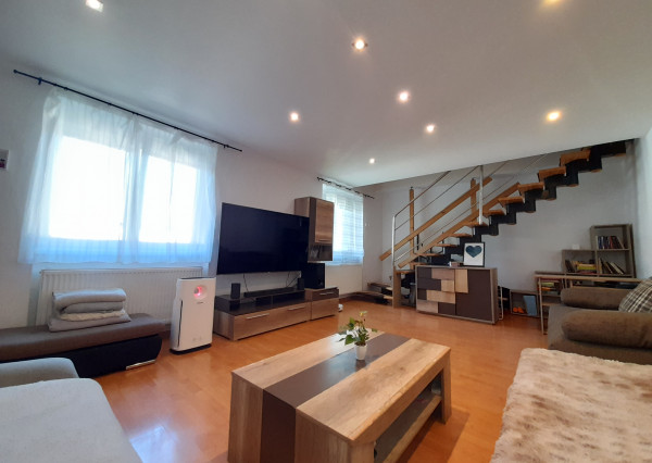 EXKLUZÍVNE veľkometrážny mezonetový 4-izbový byt, Nám. Oceliarov, Košice-Šaca