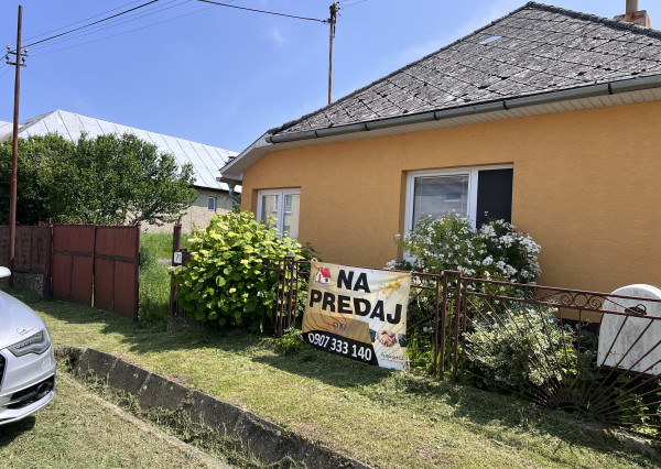 EXKLUZÍVNE na predaj 4 izbový dom Perín