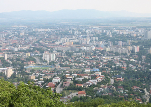 Hľadáme pre našu klientku 3 izbový byt, Košice - Sever