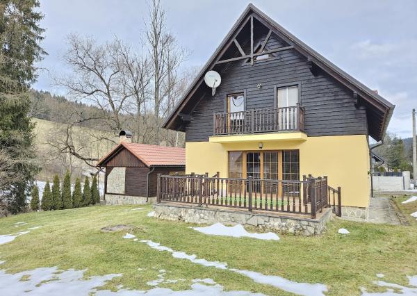 EXKLUZÍVNE chalupa v krásnej prírode  - JEZERSKO, ideálna pre podnikanie