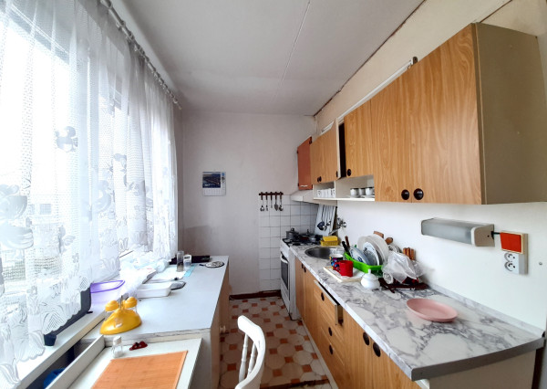EXKLUZÍVNE na predaj 3 izbový byt, 67m2, sídl. Terasa.