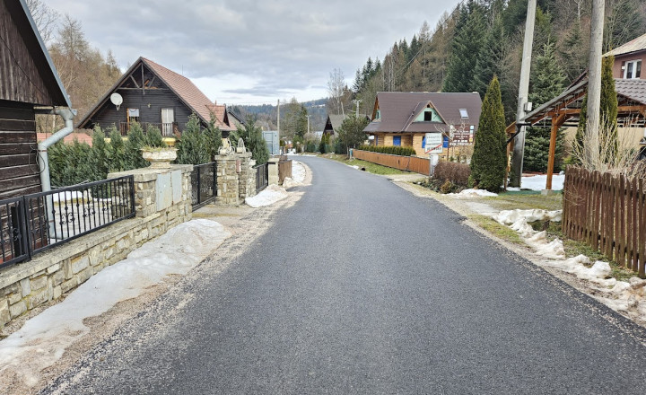 EXKLUZÍVNE chalupa v krásnej prírode  - JEZERSKO, ideálna pre podnikanie - fotografia 27