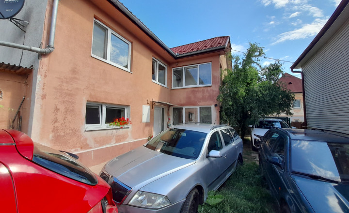 Hľadáte dokonalý rodinný prístav? 5-izbový tehlový dom s obrovským pozemkom v Myslave! - fotografia 3