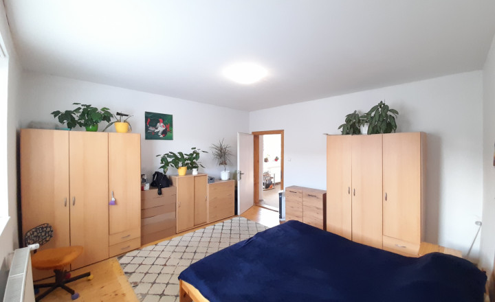 Hľadáte dokonalý rodinný prístav? 5-izbový tehlový dom s obrovským pozemkom v Myslave! - fotografia 14