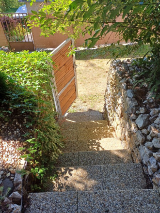 Predaj 2 podlažnej chaty v Medzeve. - fotografia 7