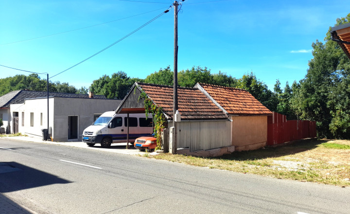 Na predaj zaujímavý dom v Poproči, je treba vidieť. - fotografia 3