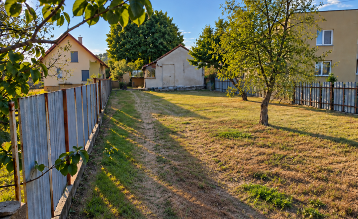 Ponuka stavebný pozemok MILHOSŤ - fotografia 1